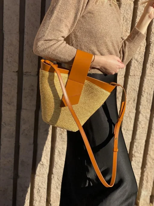 Amphora Straw and Leather Bag