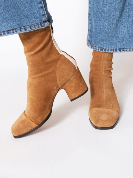 Aria Boots