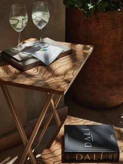 Dia Folding Table