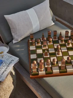Flor Chess Set