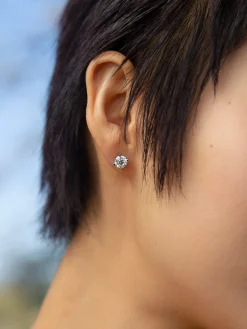 Ile Stud Earrings