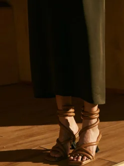 Itza Sandal