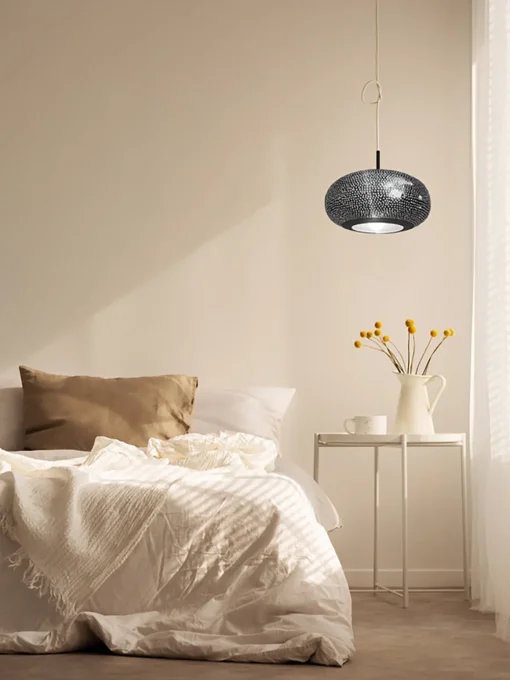 Lila Saucer Suspension
