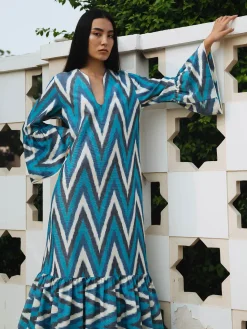 Long Viento Dress