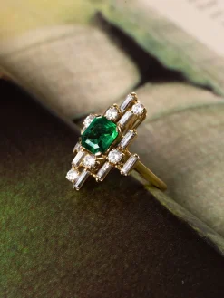Nina Ring