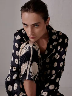 Noches de Luna Satin Silk Blouse