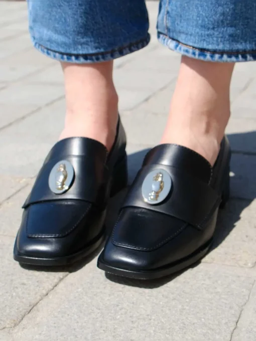 Nono Loafers