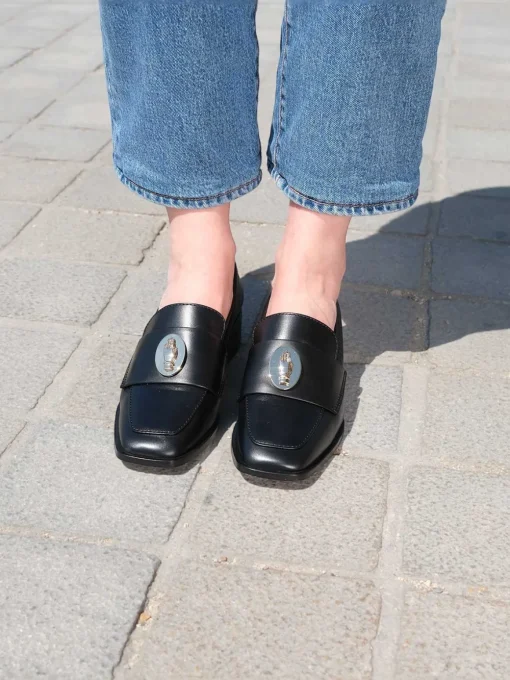Nono Loafers