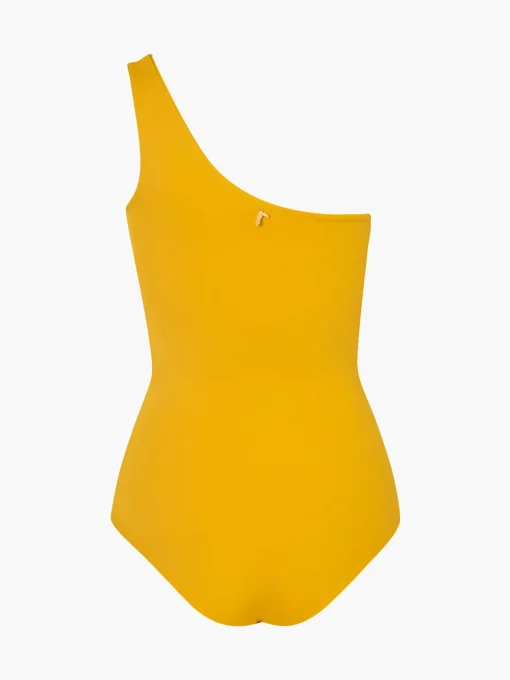 Ornelia One Piece
