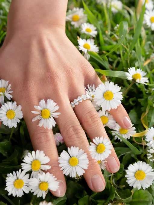 San Cesse Oval Eternity Ring