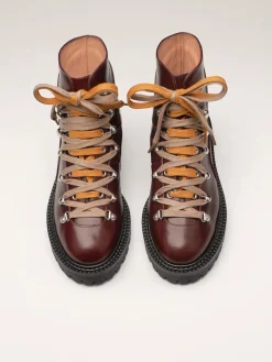 Slalom Boots