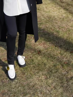Surya Loafer