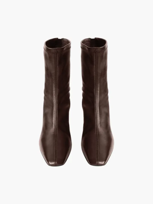 The Glove Boot