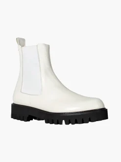 The Leather Lug Sole