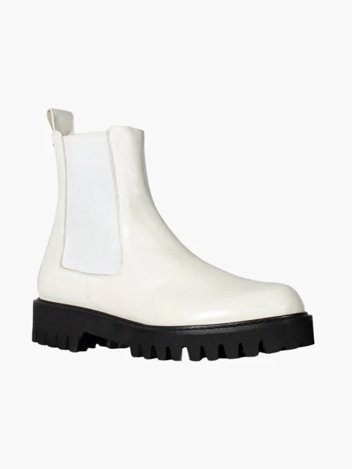 The Leather Lug Sole