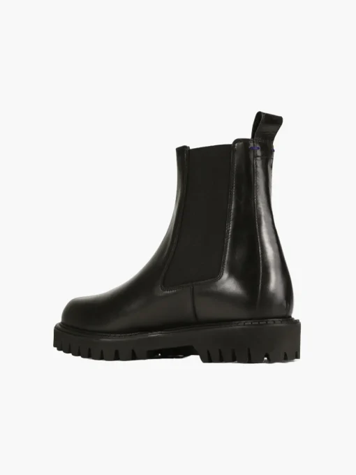 The Leather Lug Sole