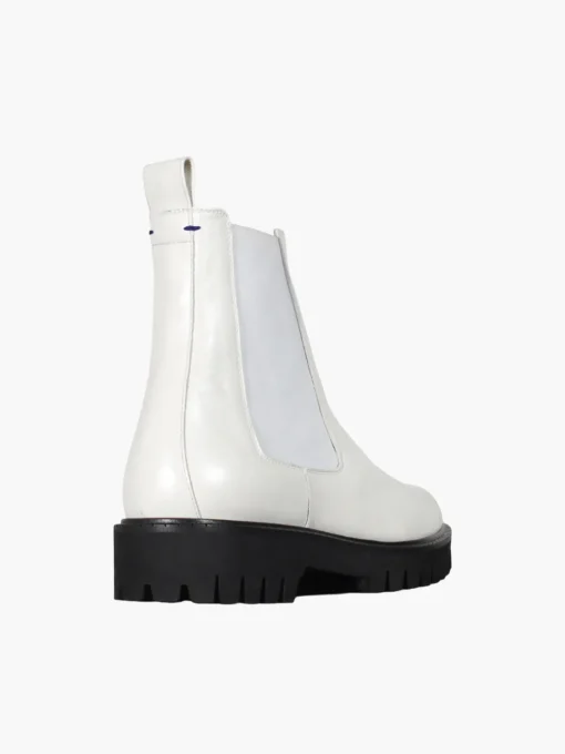 The Leather Lug Sole