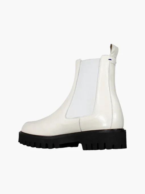 The Leather Lug Sole