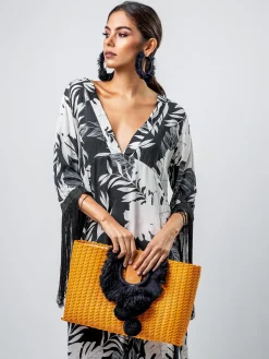 Tonati Oversized Clutch