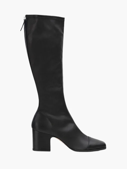 Twist Boots