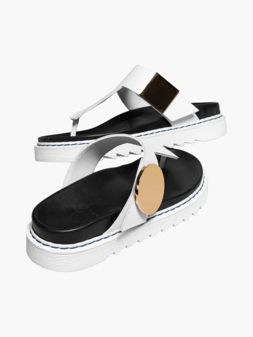 Vaju Sandal
