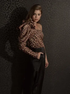 Victoria Top