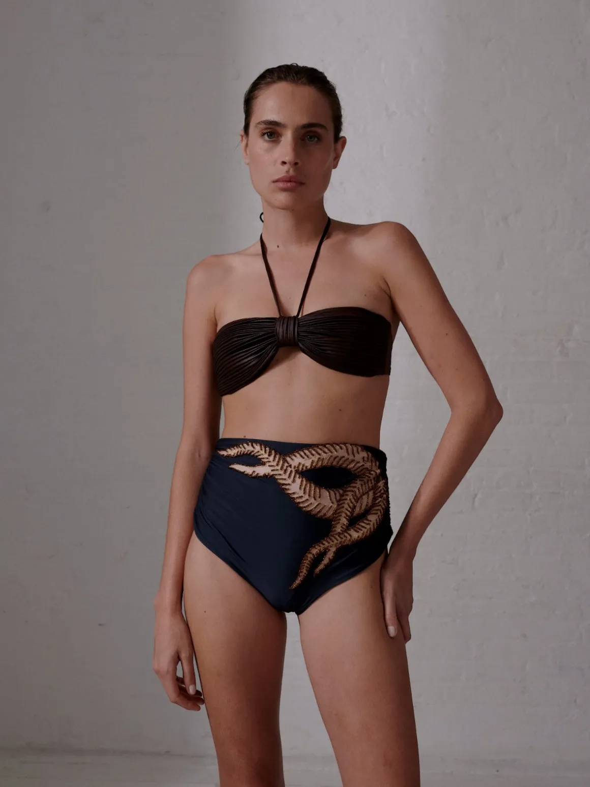 Victoria Vintage Bottom Embroidered